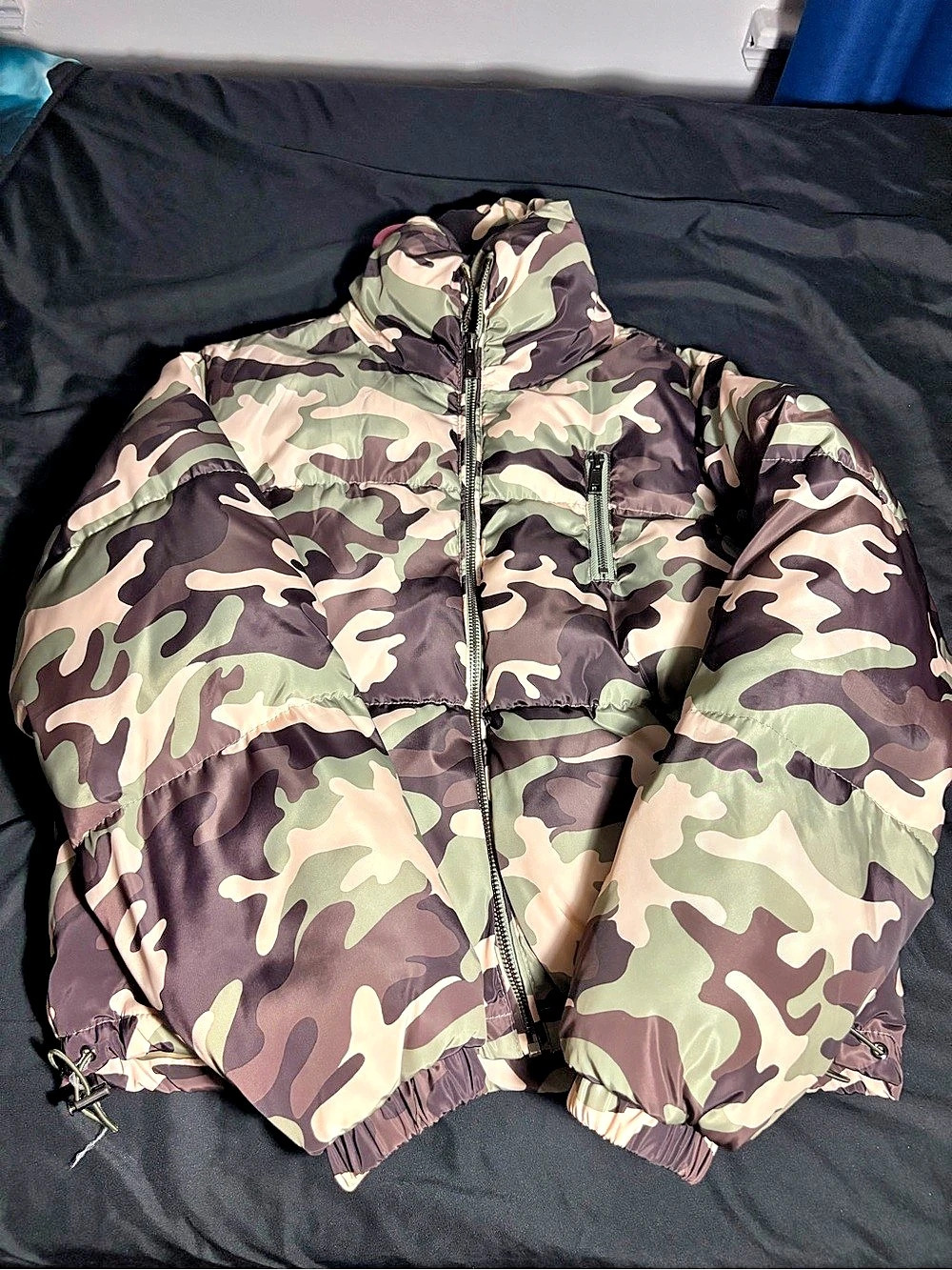 Charlotte Russe Camo Puffer Jacket in Green & Brown Size Small